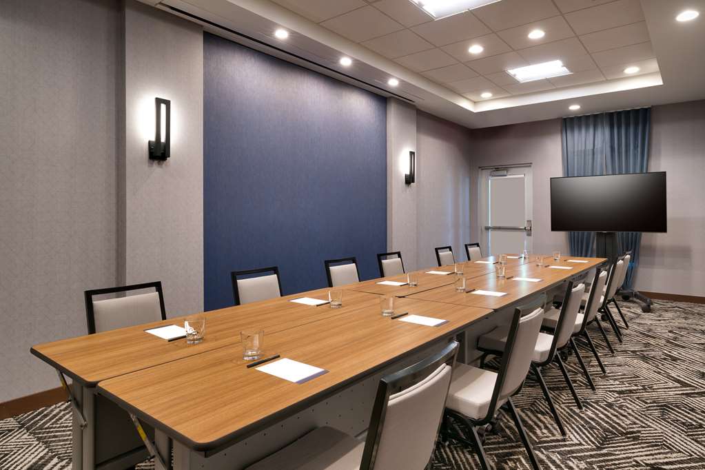 Hyatt Place Fayetteville Springdale - photo 6