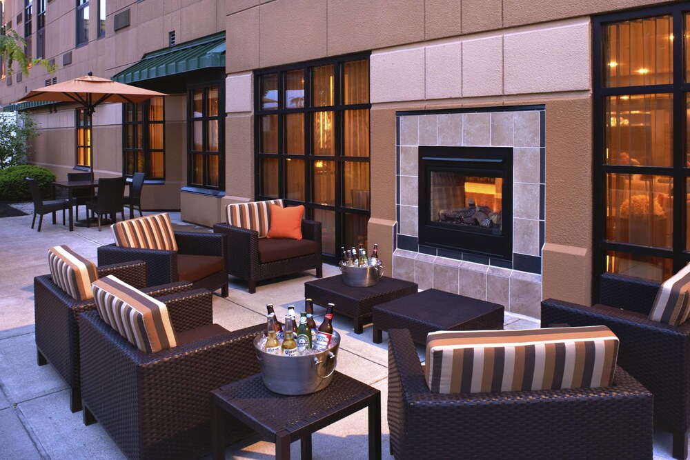 Courtyard by Marriott Cincinnati Covington - photo 36