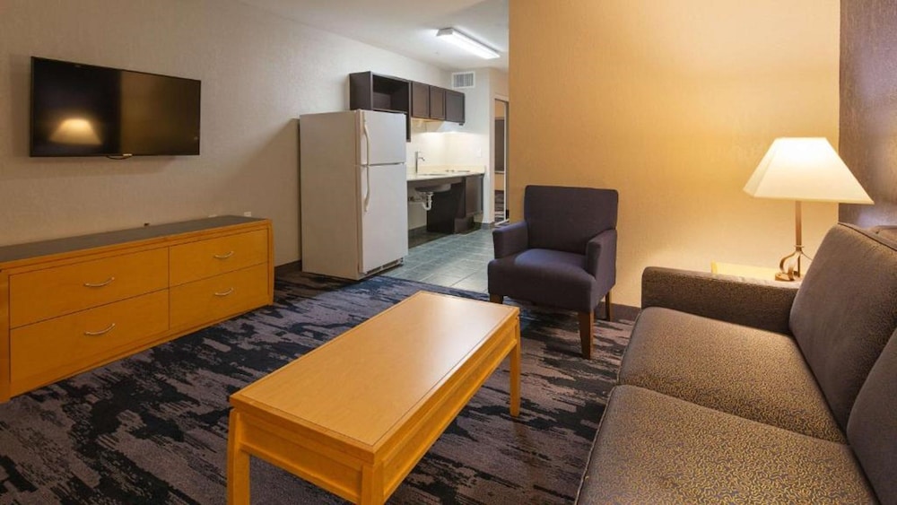 Candlewood Suites San Antonio Fort Sam Hou by IHG - photo 4