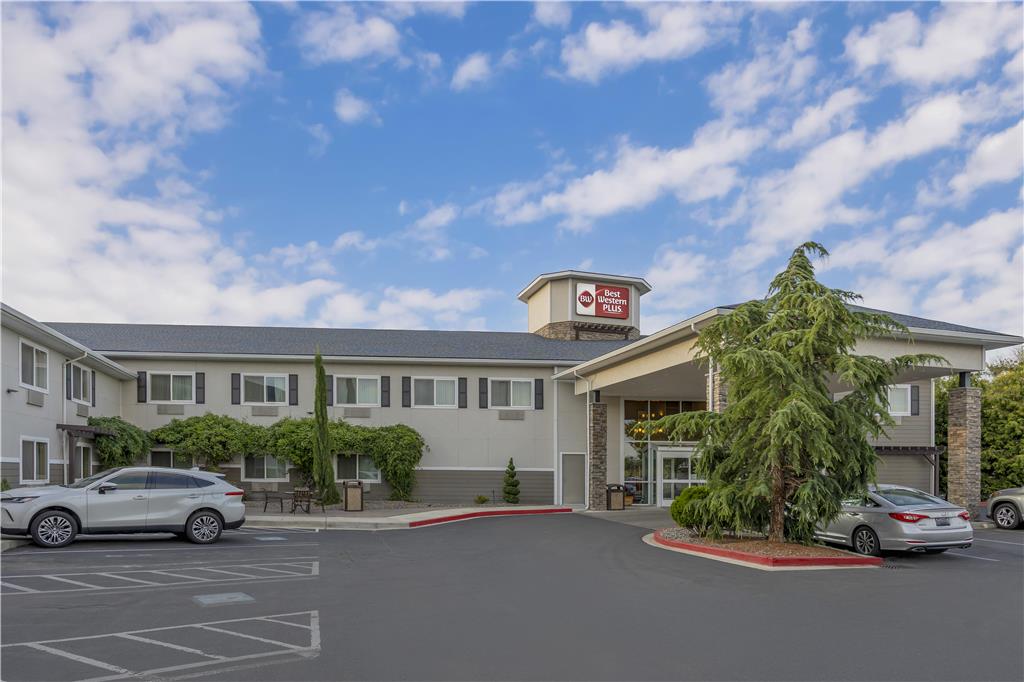 Best Western Plus Vintage Valley Inn - photo 65