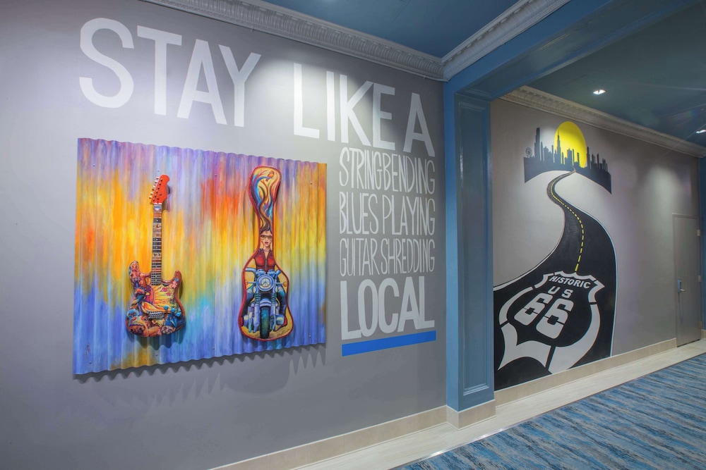 Hotel Versey Chicago Lincoln Park - photo 7