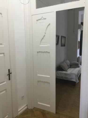 Gutsa Artists Guest House