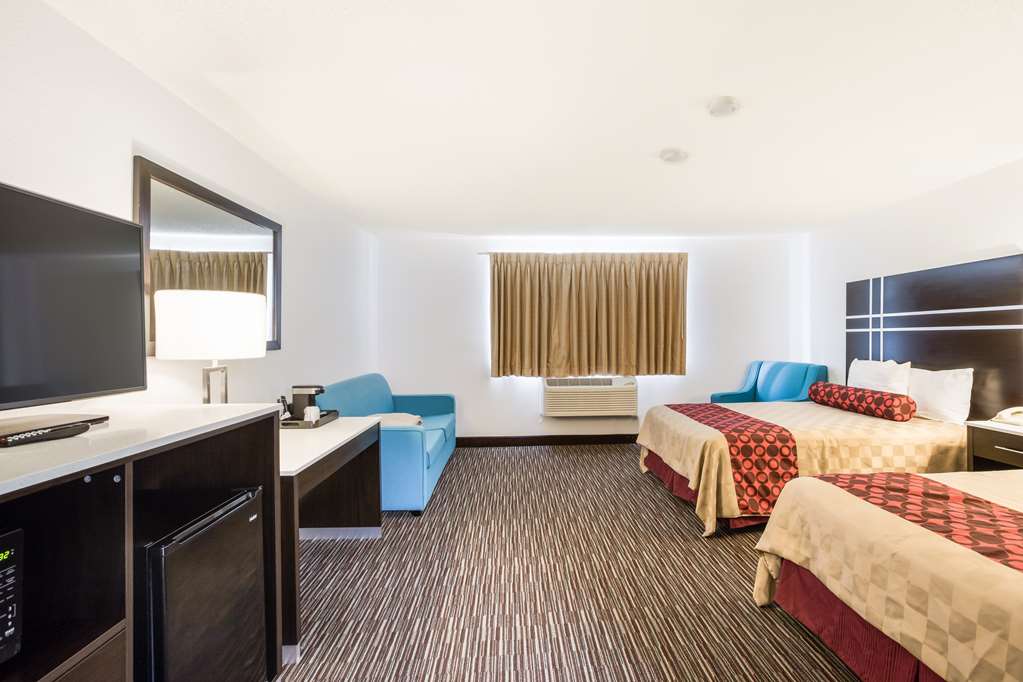 Americas Best Value Inn Charlotte MI - photo 17