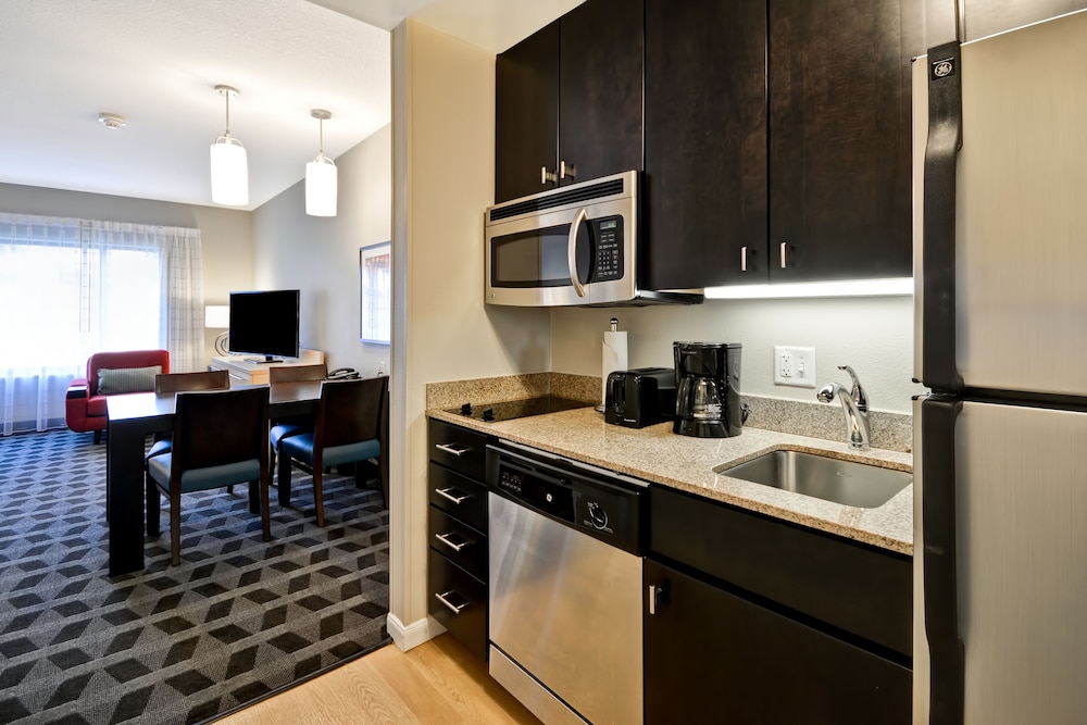 TownePlace Suites by Marriott Dallas Lewisville - photo 10