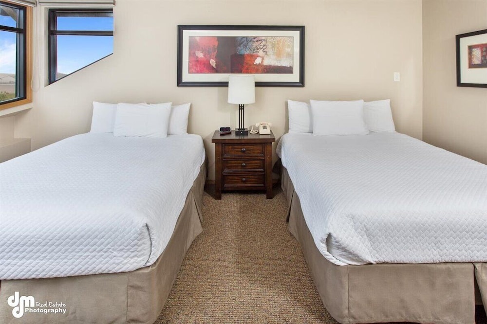 Kenai Airport Hotel - photo 28