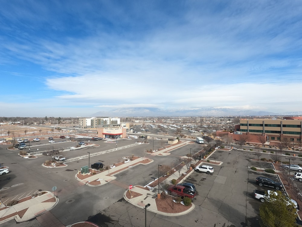 Holiday Inn Express & Suites Albuquerque Historic Old Town by IHG - photo 72