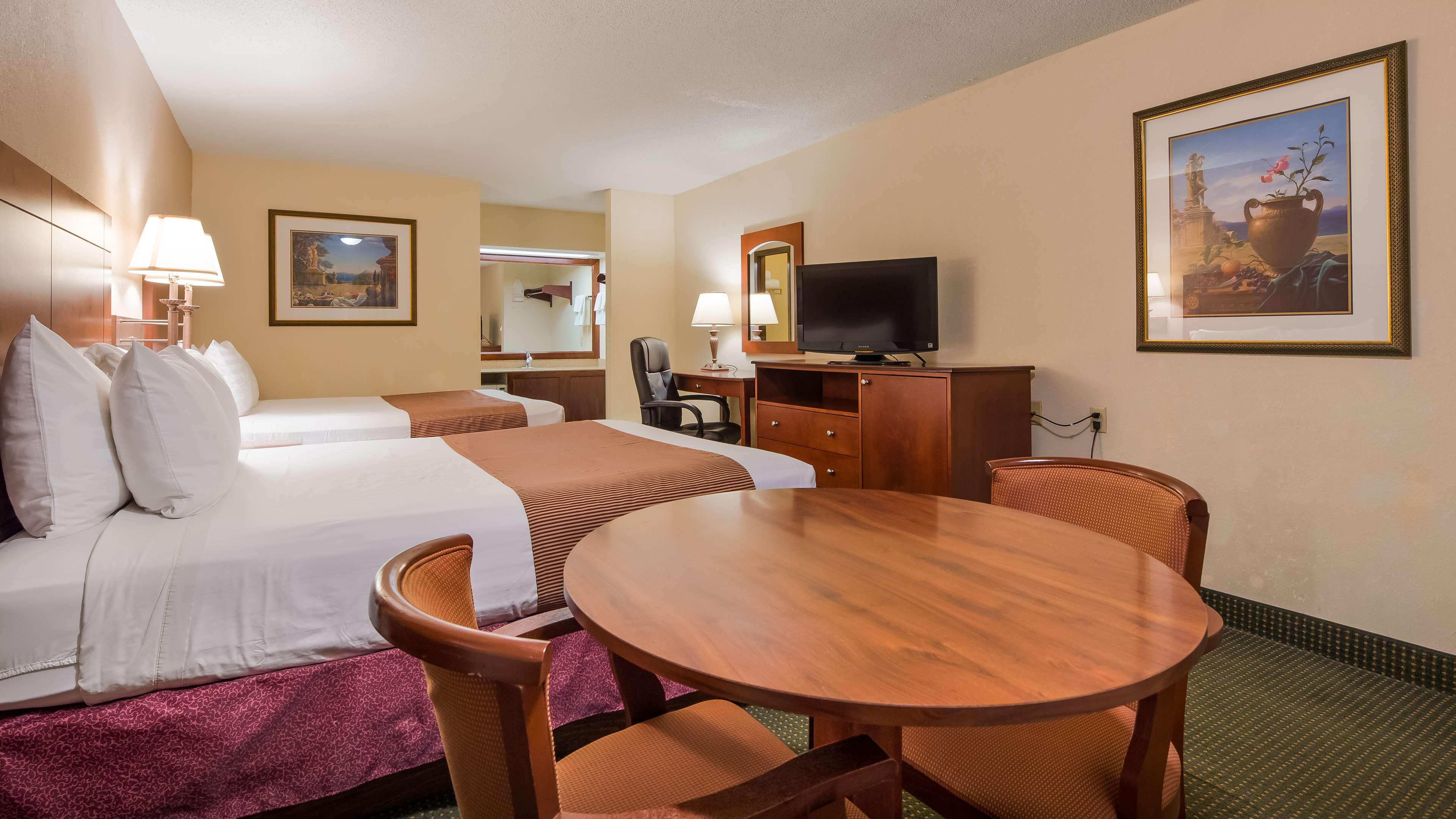 Best Western Montis Inn - photo 12
