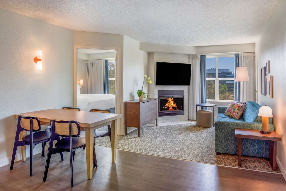 Sonesta ES Suites San Francisco Airport Oyster Point Waterfront - photo 13