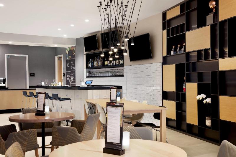 Courtyard by Marriott Boston Downtown North Station - photo 125
