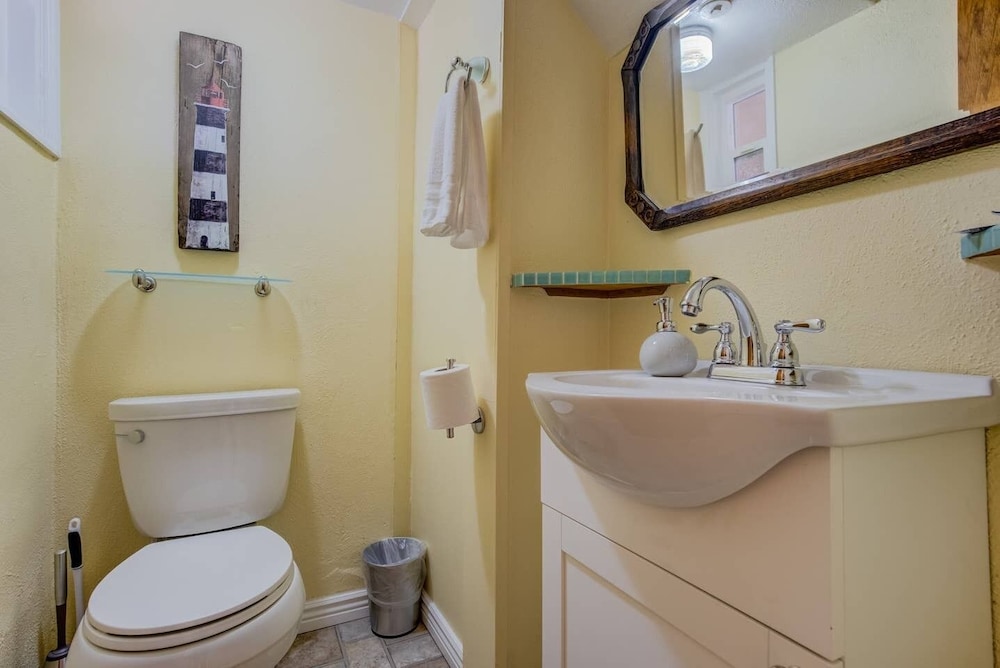 5BR Mnt Viewsdowntown Luxuryfirepit & RV Parking - photo 43