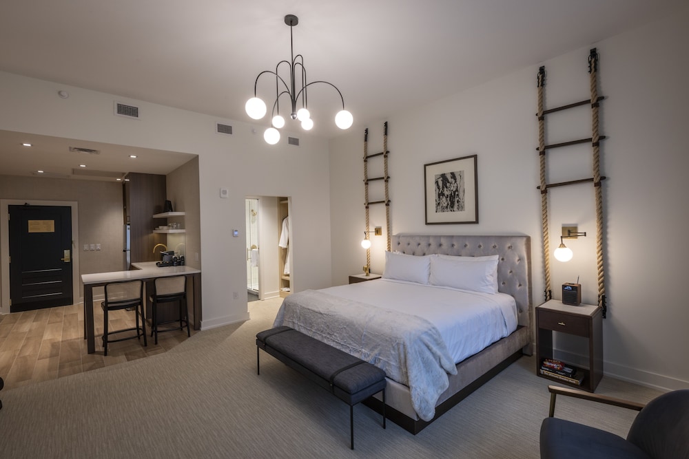 Hotel Covington Cincinnati Riverfront - photo 25