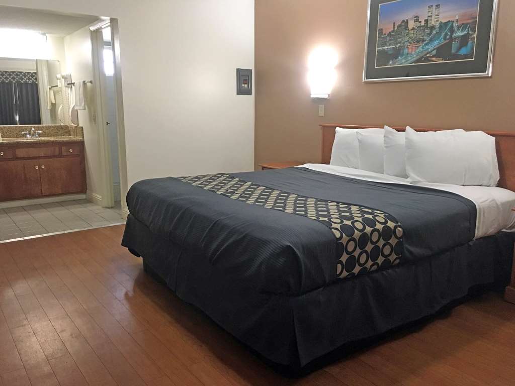 Americas Best Value Inn Beaumont CA - photo 8