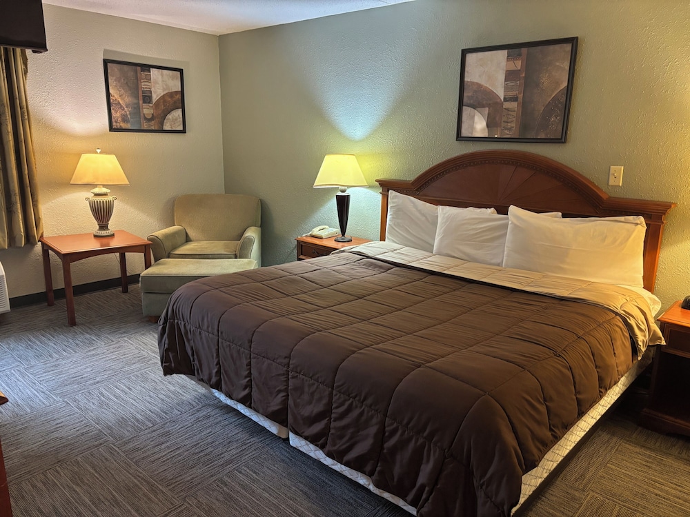 Brookings Inn - photo 10