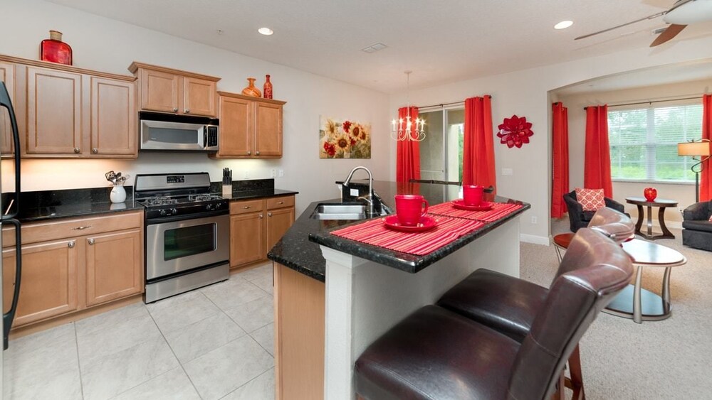Enjoy Orlando With Us Reunion Resort Feature Packed Spacious 3 Beds 2 Baths Townhome 6 Miles To Disney - photo 15