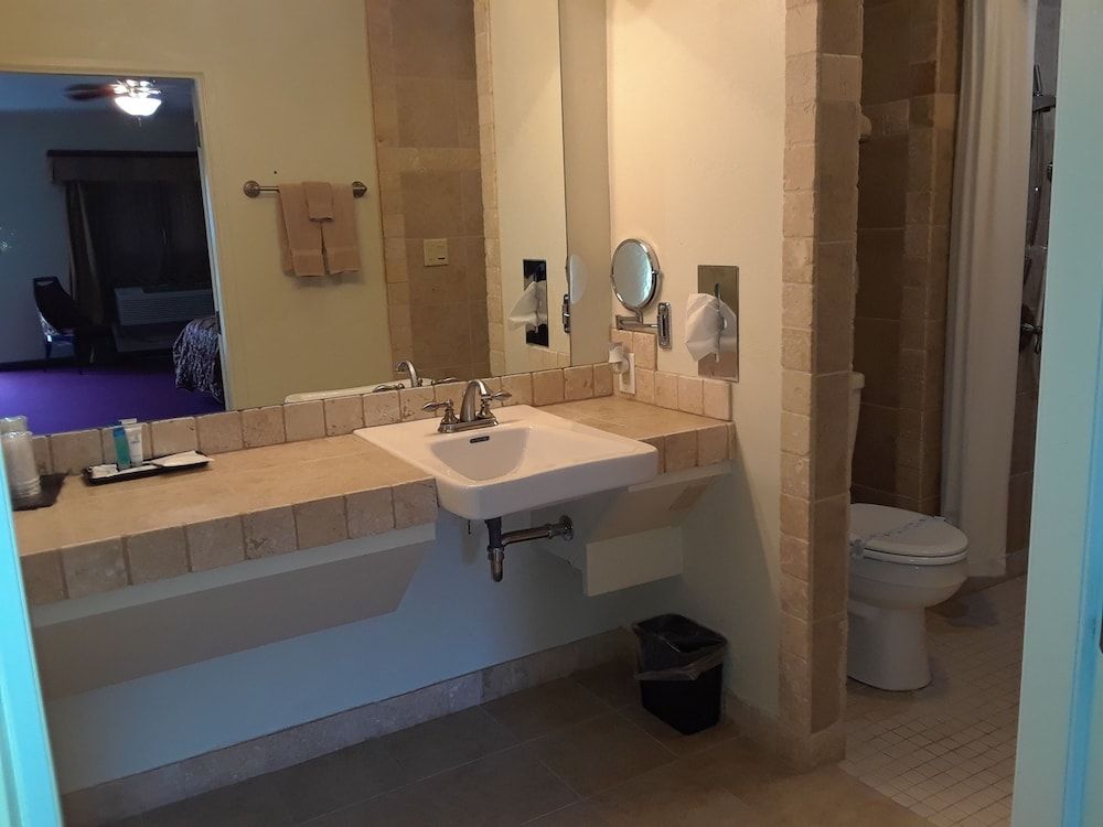 Cedar Glade Resort - photo 5
