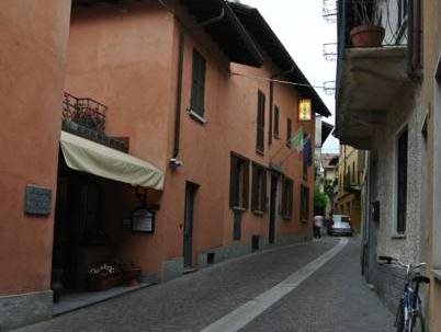 Hotel Pavone - carbon neutral hotel in Angera