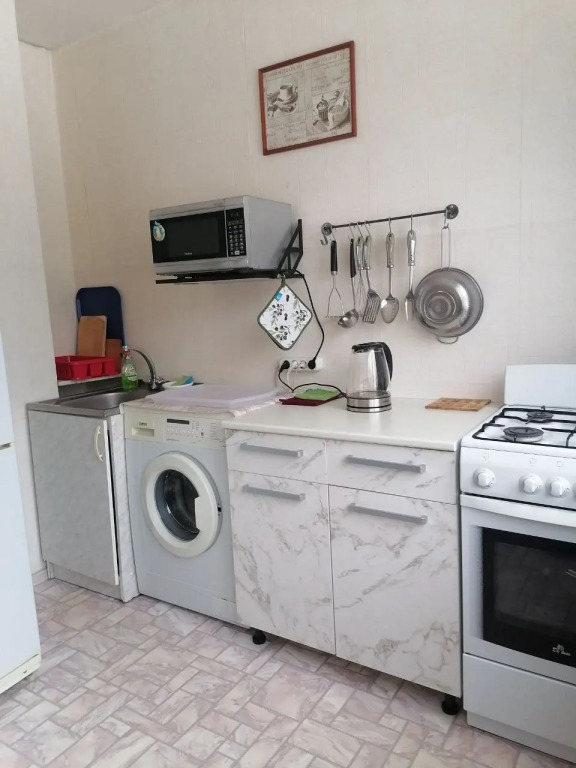 Na Ulitse Zhuka Flat — Imeni Morozova — photo 3