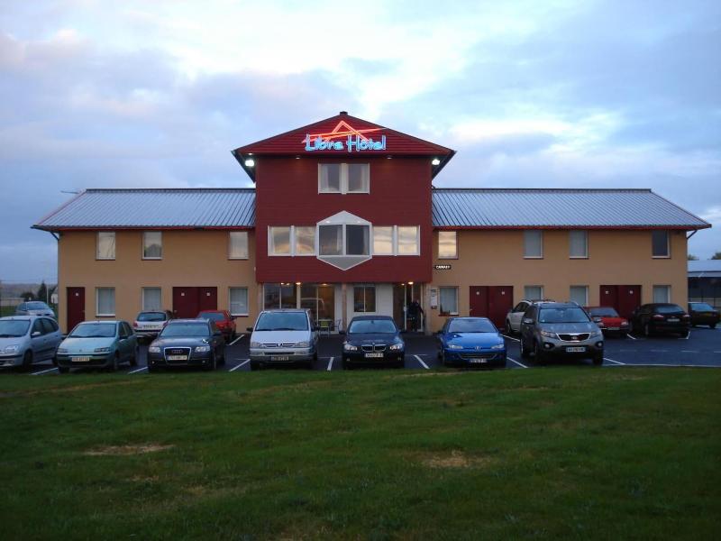Libre Hôtel — La Vespiere — photo 5