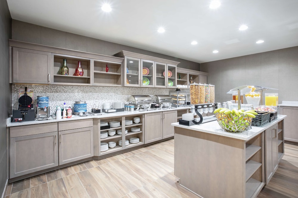 Homewood Suites by Hilton Albuquerque Journal Center - photo 27