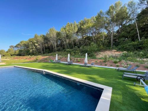 Noyau & Pepin - carbon neutral hotel in Rognes