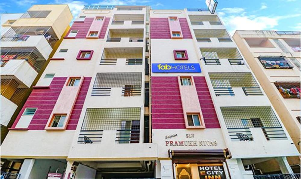 Fabhotel Elite Inn - last minute hotel in Bengaluru