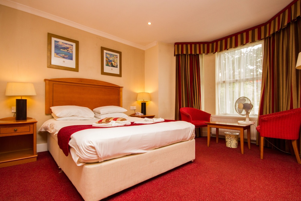 DJ Suites The Element in Manchester, United Kingdom