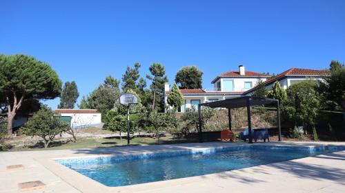 Casa Azul — 4-Star Luxury Hotel in Vila De Rei, Portugal