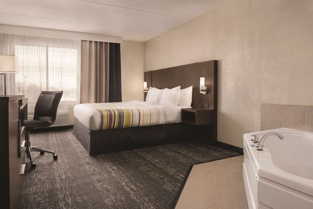 Country Inn & Suites by Radisson Mt. Pleasant Racine West WI - photo 18