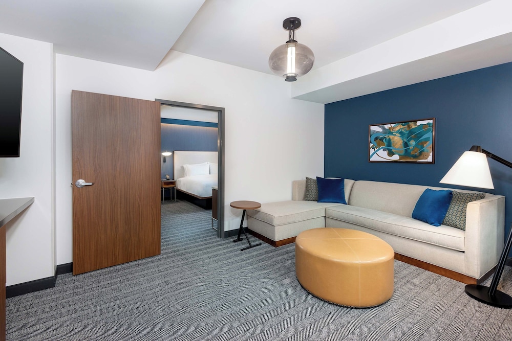 Courtyard by Marriott Atlanta Midtown - photo 22