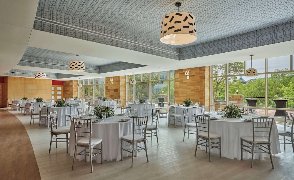 Graduate by Hilton Cincinnati - photo 67