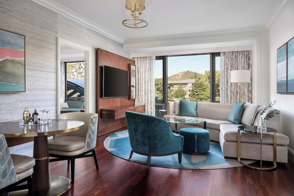 Four Seasons Hotel Los Angeles at Westlake Village - photo 27