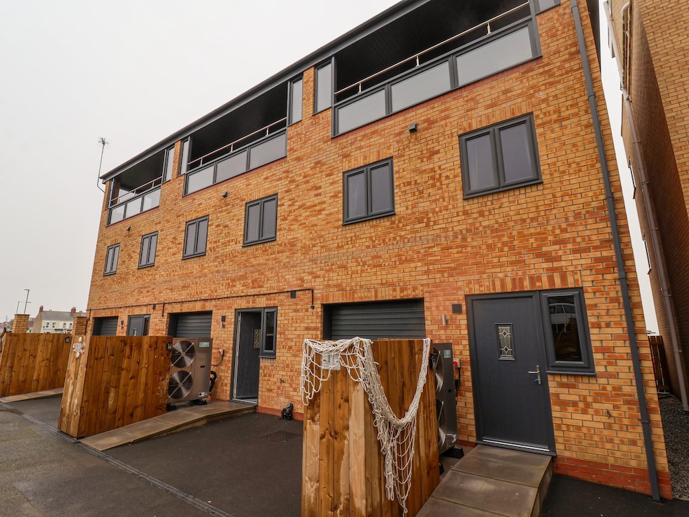 Seashell - carbon neutral hotel in Hornsea
