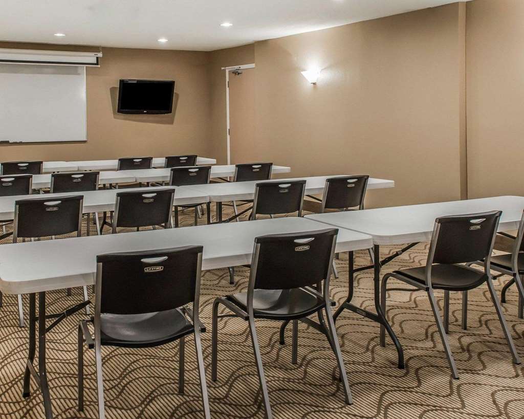 Comfort Inn Belle Vernon - photo 28