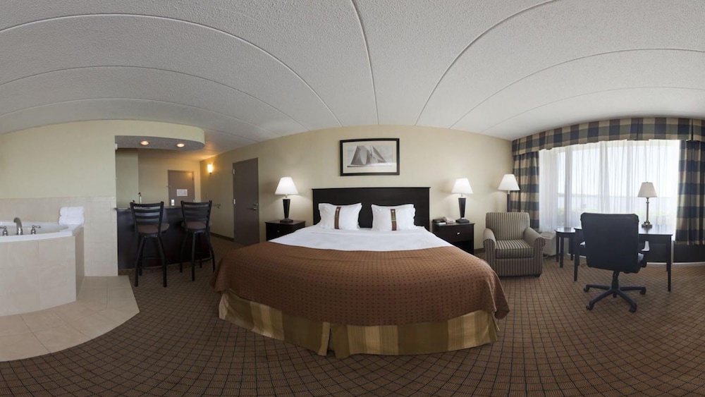 Holiday Inn Detroit Lakes an IHG Hotel - photo 5