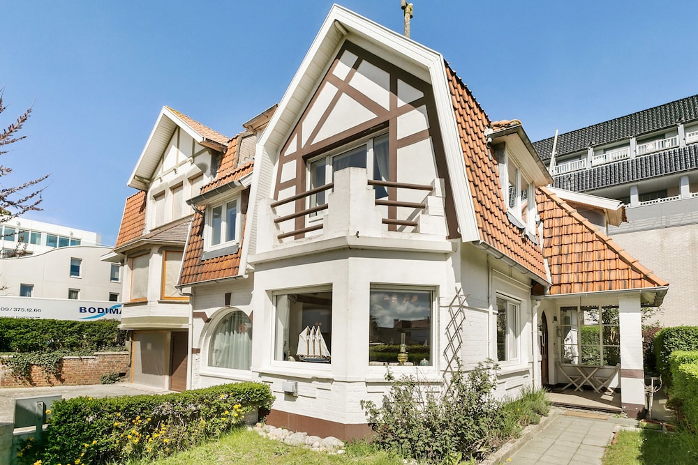 Zeehuis — 4-Star Luxury Hotel in Koksijde, Belgium