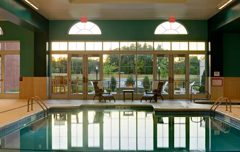 Saratoga Casino Hotel - photo 4