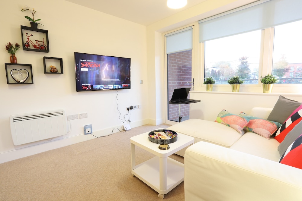 Mailbox Grand Central Prime Apartment — 4-Star Luxury Hotel in Birmingham, United Kingdom