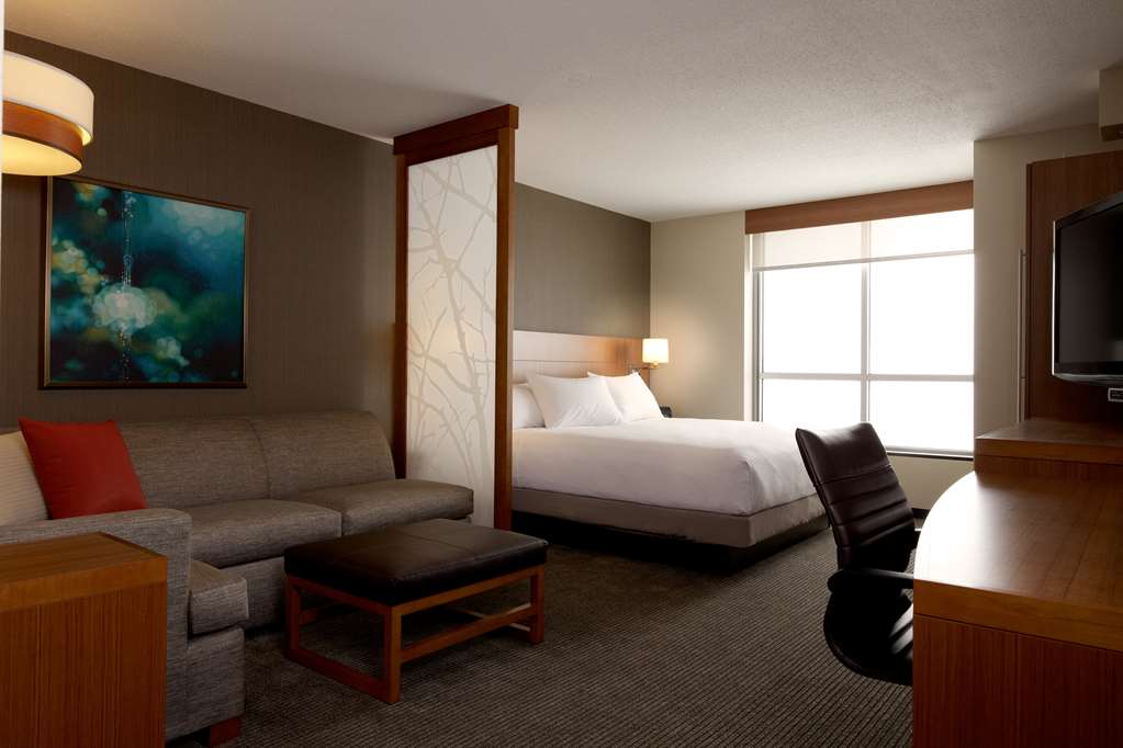 Hyatt Place Dfw - photo 4