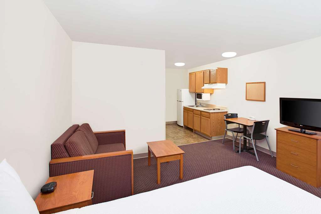 Woodspring Suites Houston Westchase - photo 8