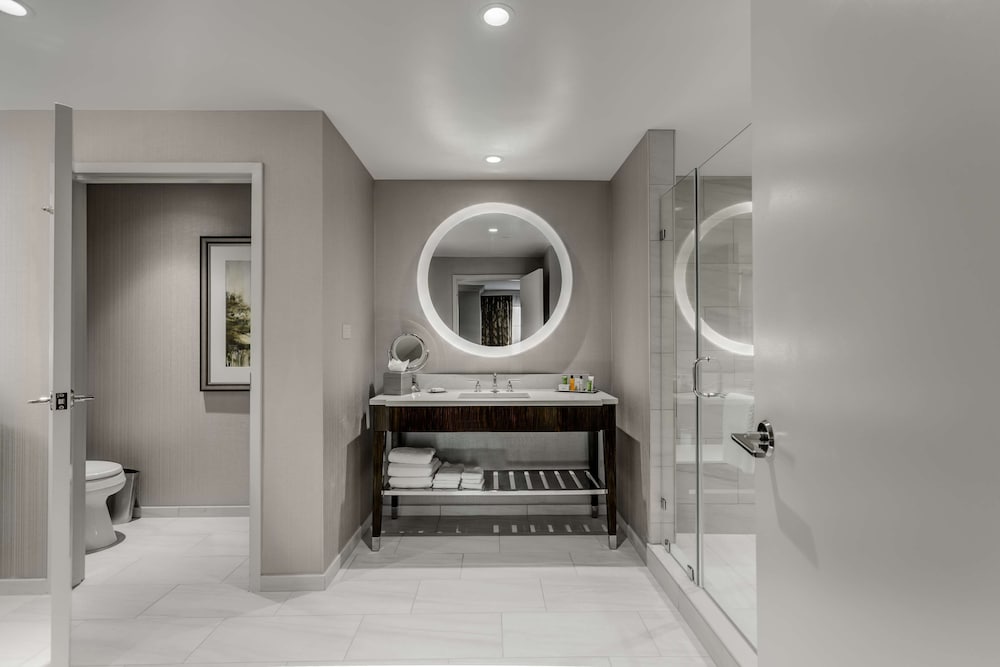 Hilton Columbus at Easton - photo 31