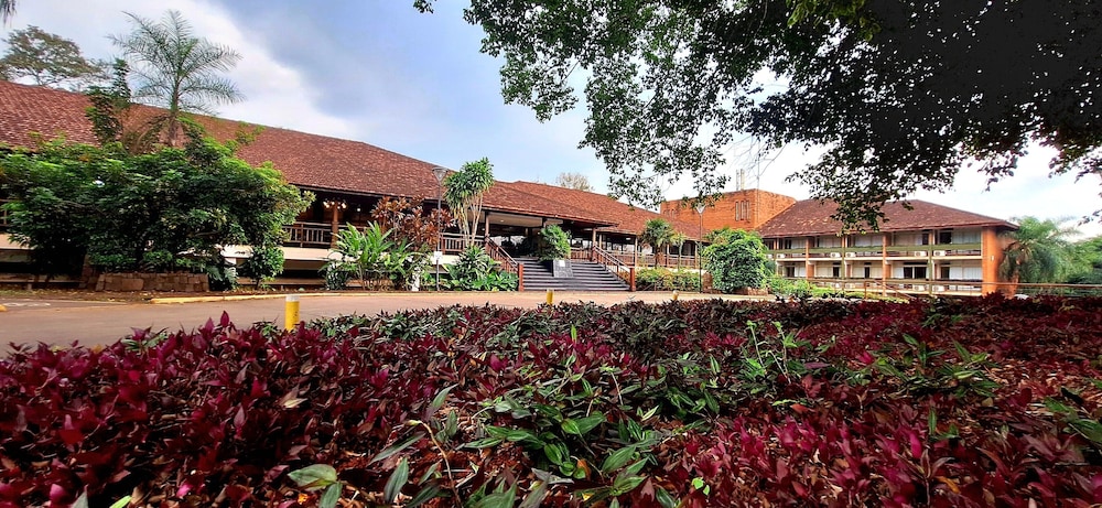 Raices Esturión Hotel — hotel in Puerto Iguazu