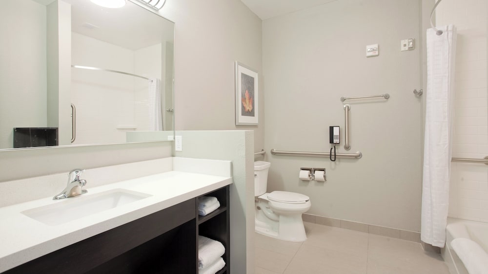Candlewood Suites Kearney by IHG - photo 16
