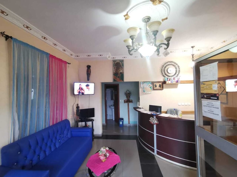 Tchatcha Hotel - carbon neutral hotel in Yaounde