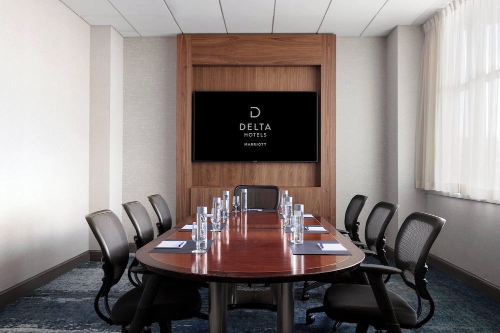 Delta Hotels by Marriott Woodbridge - photo 30