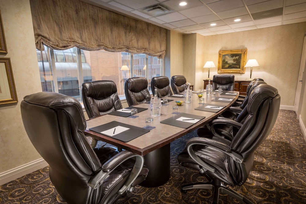 Hilton Cincinnati Netherland Plaza - photo 76