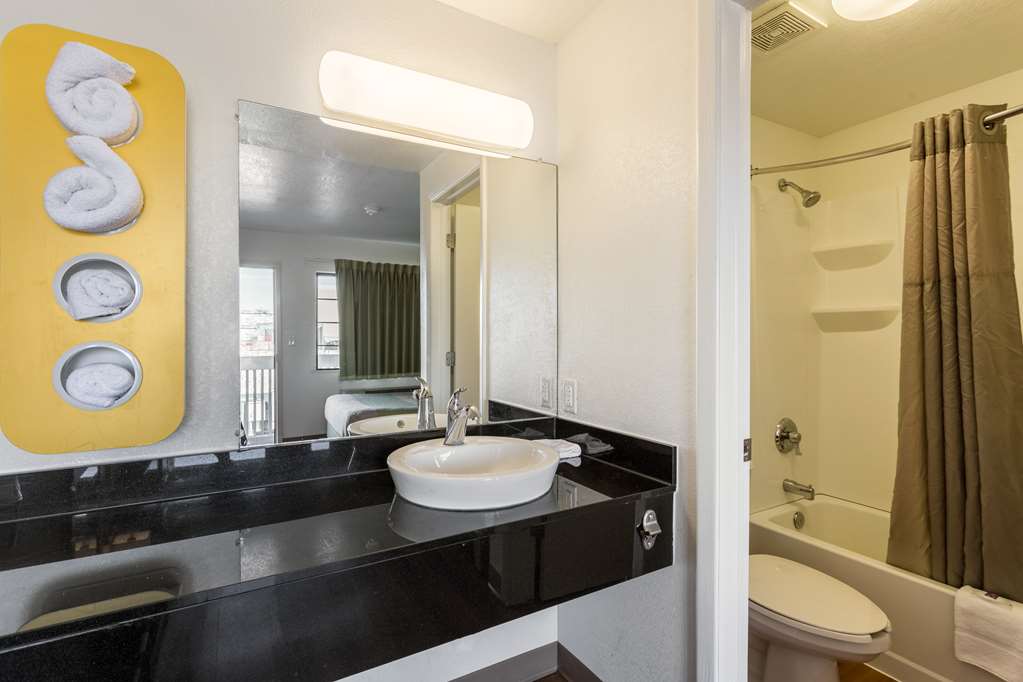 Motel 6 El Paso TX East - photo 20