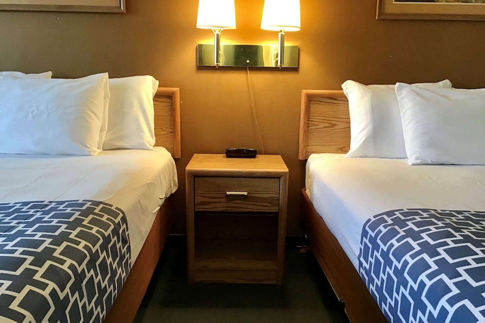 Travelodge by Wyndham Powell - photo 10