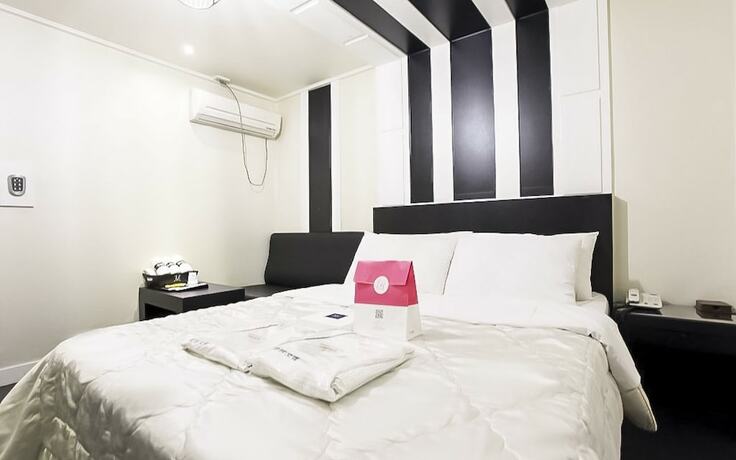 Suwon Byeolheneunbam - carbon neutral hotel in Suwon