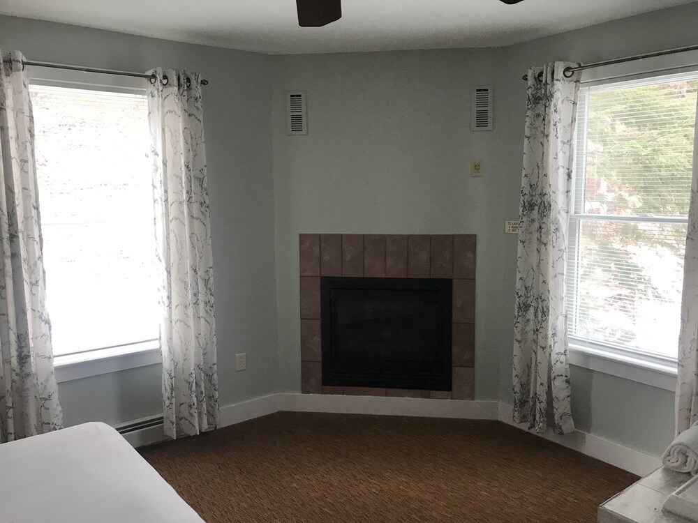 The Admiral's Inn Resort - photo 25