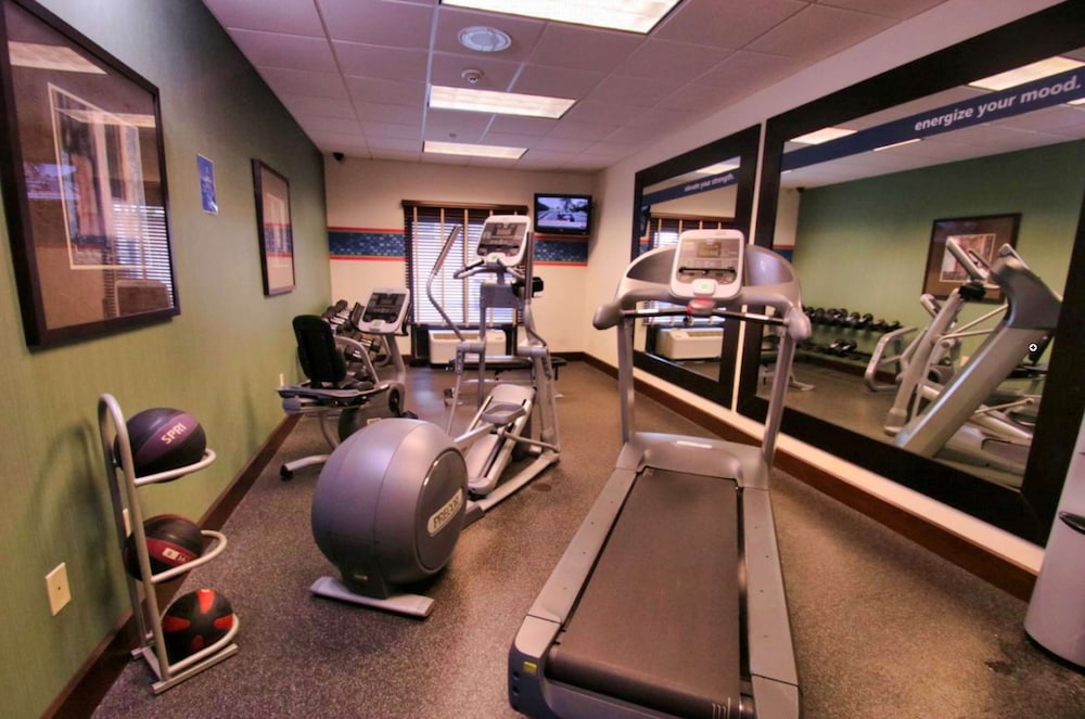 Hampton Inn & Suites Jacksonville Beach Blvd Mayo Clinic - photo 30